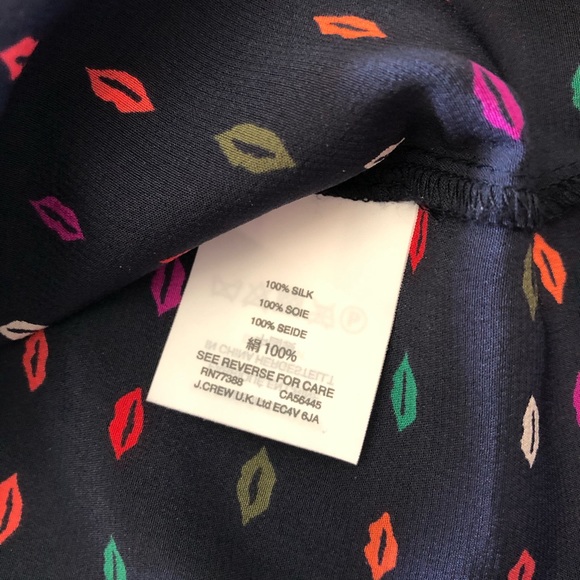 JCrew ruffle neck silk top in lips print 000 - Picture 5 of 5